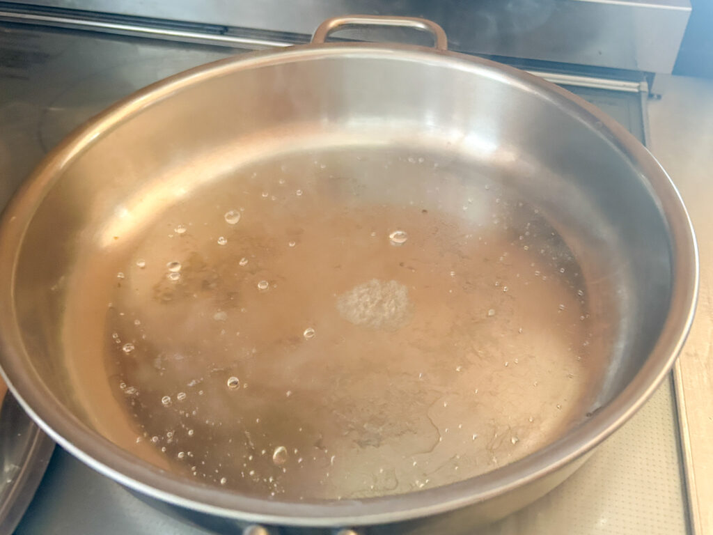 ステンレス　フライパン　くっつく